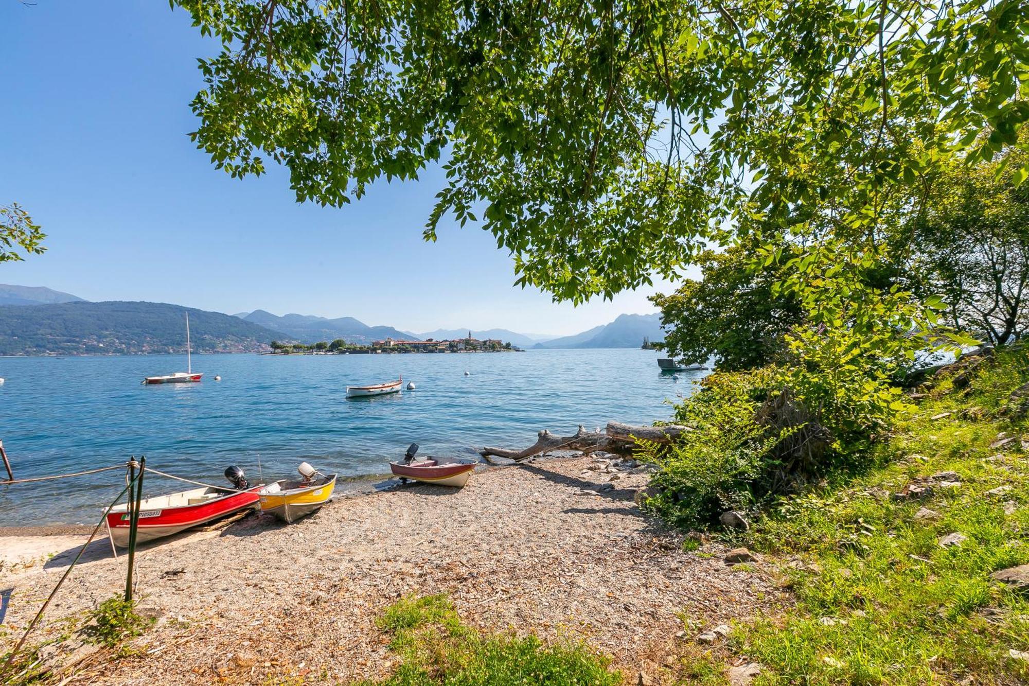Pandora Lake View Stresa - Happy Rentals Екстериор снимка